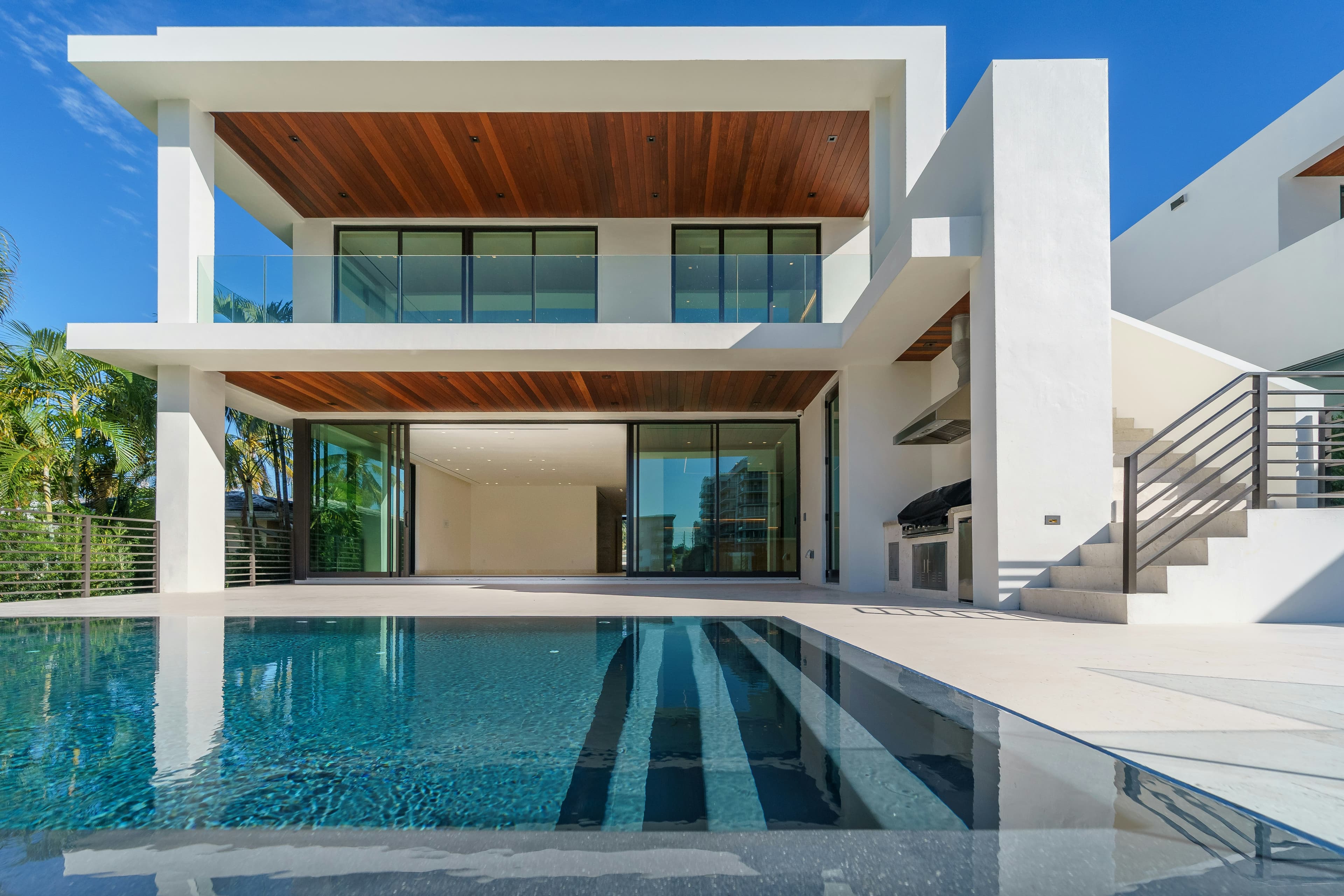 Temporary fixture image of a villa with a pool